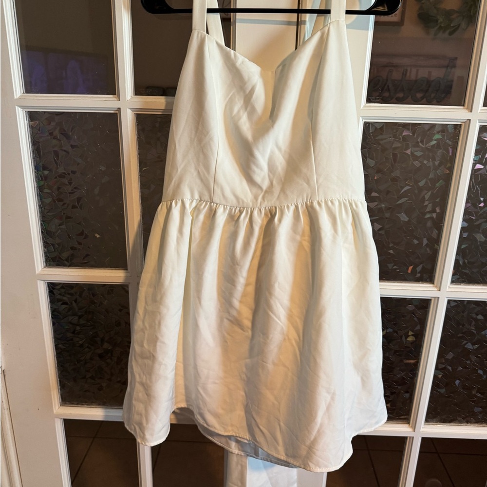 Aura Cream Elegant Dress